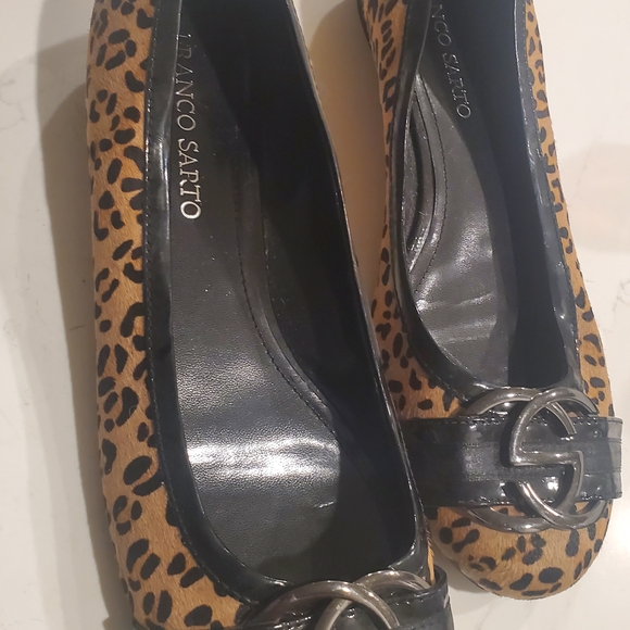 Franco Sarto Animal Print Loafers with Black Accent - Picture 3 of 5
